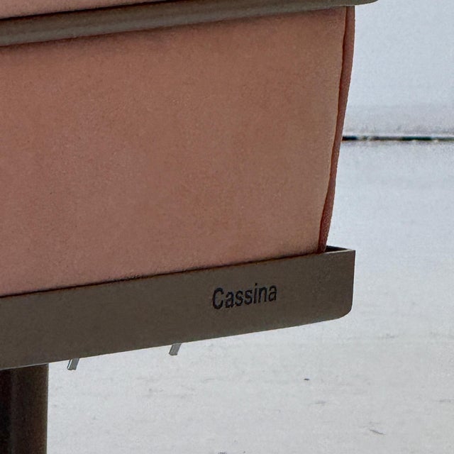 2000 - 2009 Lc3 Grand Modele Chair by Le Corbusier Pierre Jeanneret and Charlotte Perriand for Cassina For Sale - Image 5 of 7