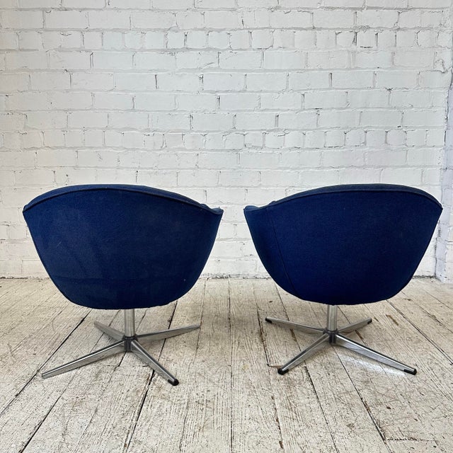 Overman Sweden Pair of Swivel Small Overman Chairs For Sale - Image 4 of 11