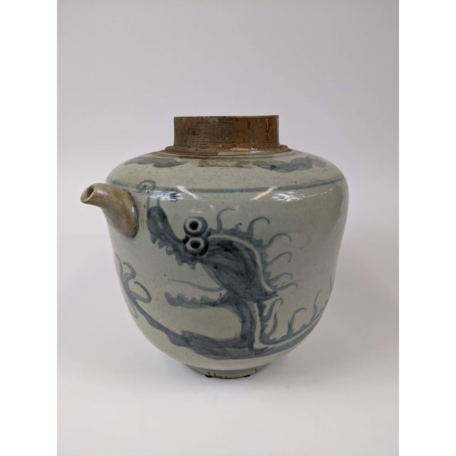 17th Century 17th Century Blue and White Wine Jar For Sale - Image 5 of 5