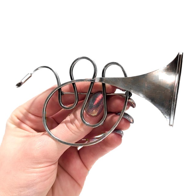 Mid-Century Modern Vintage Mid-Century Modernist Paul Lobel Sterling Silver Abstract Trumpet Brooch For Sale - Image 3 of 14