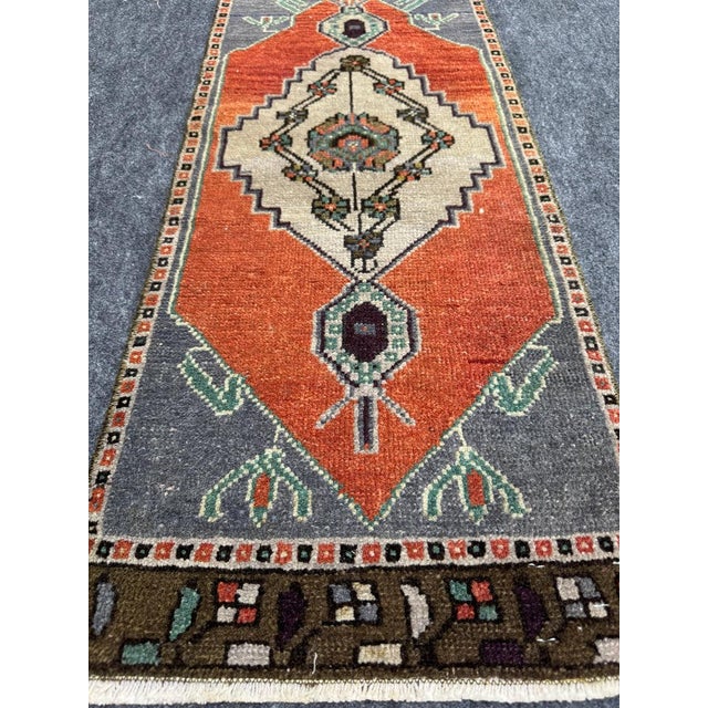 Contemporary Turkish Yastik Rug 1'3" x 3' For Sale - Image 3 of 5