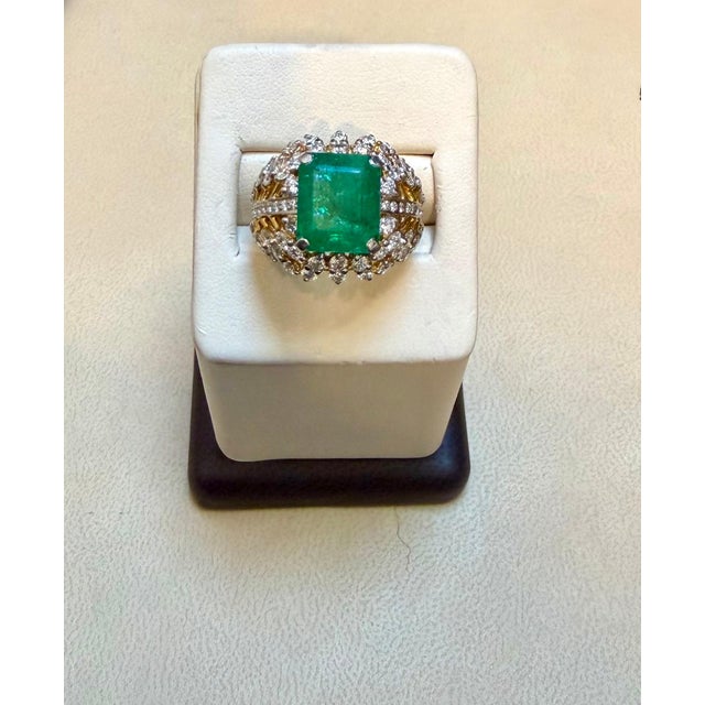 Natural 4.2 Ct Emerald Cut Emerald &amp; Diamond Ring 18 Karat Yellow Gold, Vintage Size 5.5 A classic design ring , Ring...