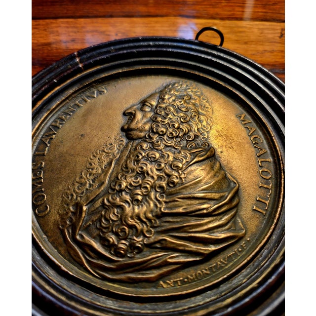 Grand Tour Ebonized Framed Bronze Relief Plaque of Count Lorenzo Magalotti, 19th Century For Sale - Image 13 of 16