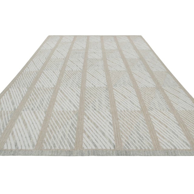 2010s Rug & Kilim’s Scandinavian Style Rug With Beige and Ivory Geometric Patterns For Sale - Image 5 of 8