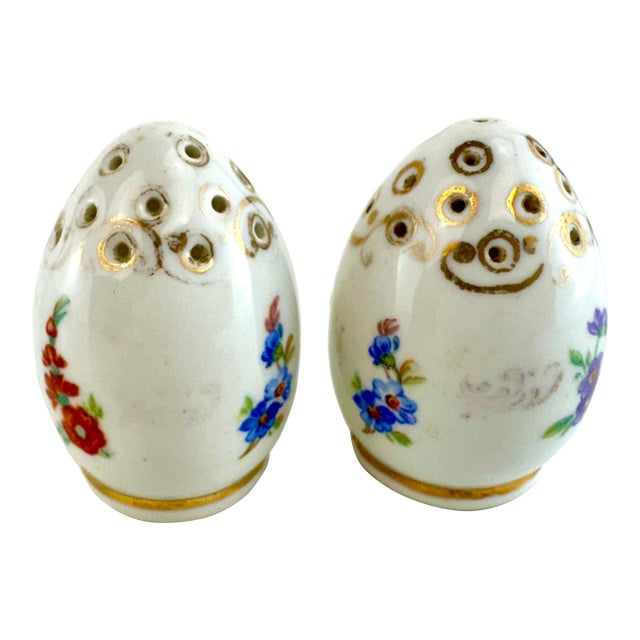 Vintage Hand-Painted Czechoslovakian Porcelain Salt & Pepper Shakers – Floral With Gilded Art For Sale