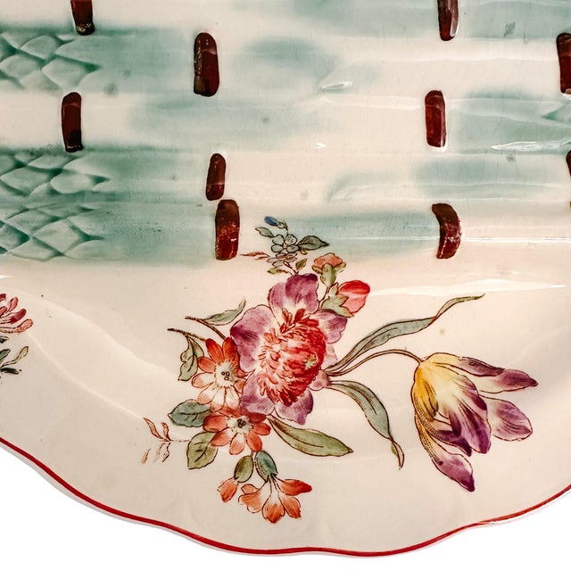 Longchamp 19th Century Antique French Longchamp Majolica Asparagus Plate, Circa 1890 For Sale - Image 4 of 7