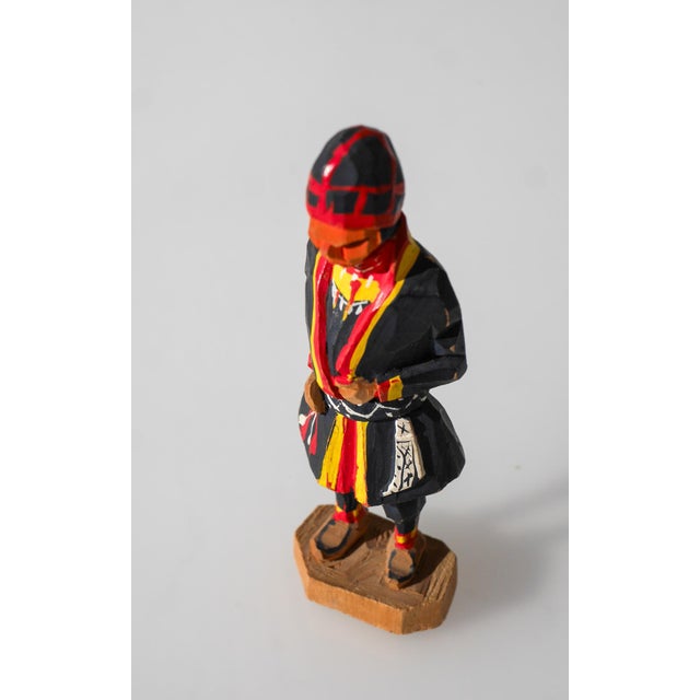 Mid-20th Century Scandinavian Traditional Hand-Carved Saami Figure from Georg Jonsson, 1950s For Sale - Image 16 of 18