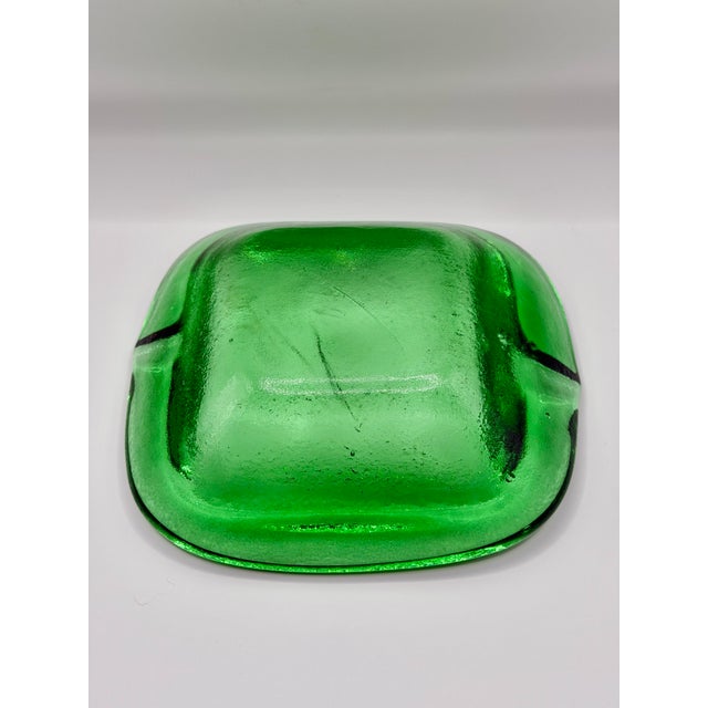 Vintage Emerald Art Glass Ashtray, Handblown Catchall Bowl, Mid Century Decor For Sale - Image 4 of 5