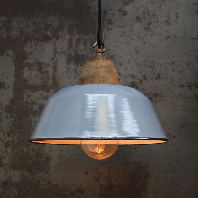 factory pendant grey enamel white interior cast iron top with clear glass E27 / E26 Up to 250V (Europe/UK Standard).The...