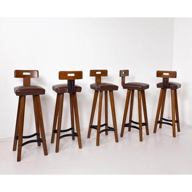 Brutalist Bar Stool in Wood and Leather, 1970s For Sale - Image 9 of 11