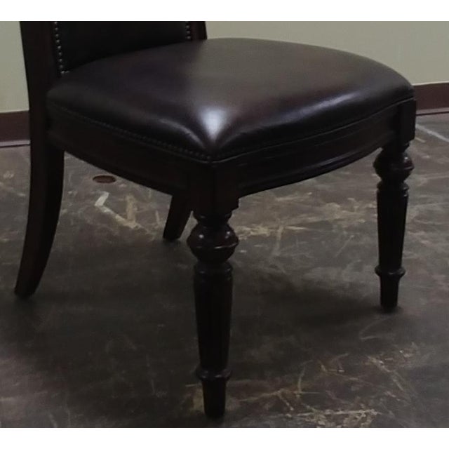 Modern Thomasville Furniture Fredericksburg Whiskey Mahogany Leather