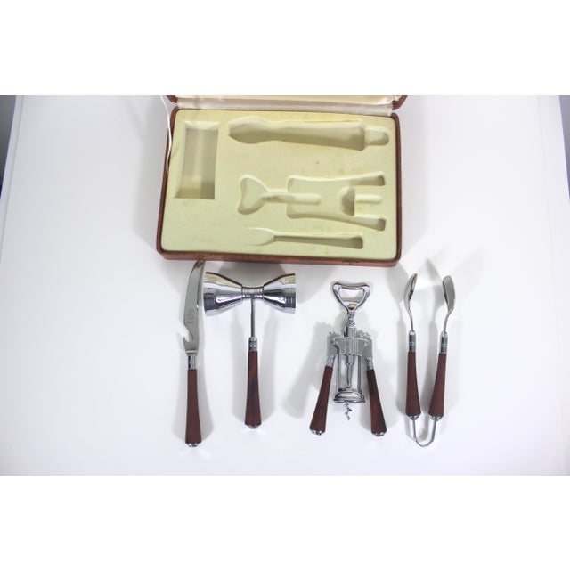 1950s Mid Century Modern Bar Tool Set With Faux Tortoise Bakelite Handles in Original Box For Sale - Image 6 of 7