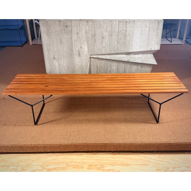 Model 400 Bench by Harry Bertoia for Knoll International, 1960s, in Good conditions. Designed 1950 to 1959 I have official...