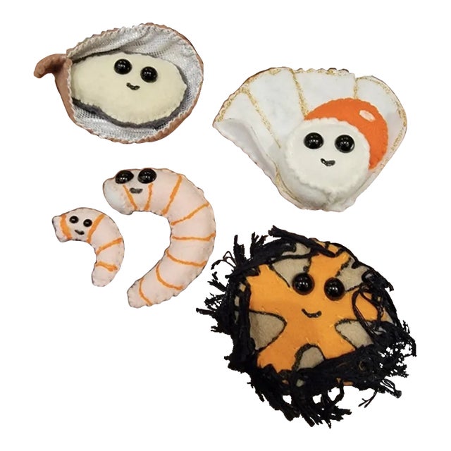 Lucy Sparrow Pop Art Felt Seafood Sculpture - Set of 5, 2019 For Sale