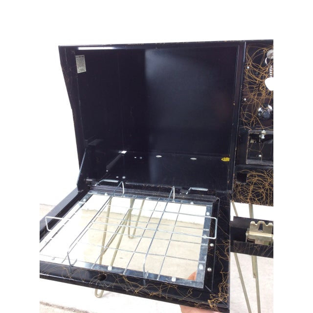 Mid Century Modern Freestanding Newspaper Vending Machine on Hairpin Legs For Sale In Philadelphia - Image 6 of 12