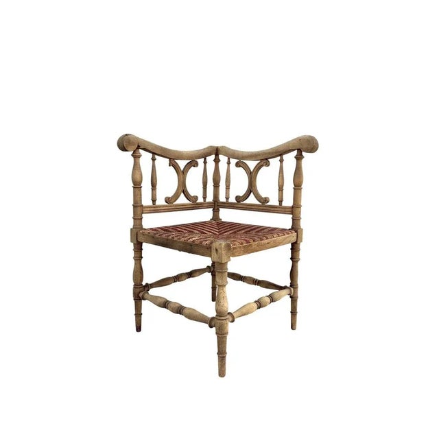 French Carved Wood Corner Chair with Woven Rush Seat, Early 20th Century For Sale - Image 13 of 13