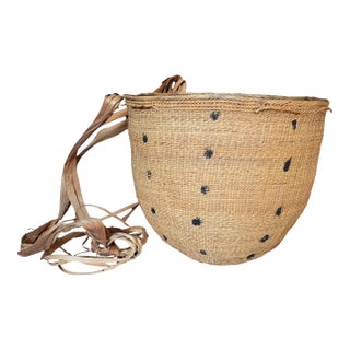 Yanomami Gathering Basket With Head Strap For Sale