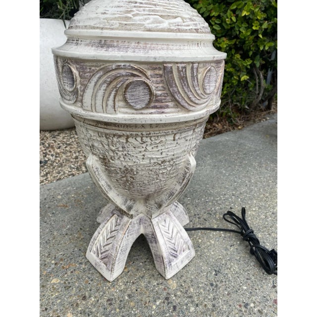 Textile Vintage White and Gold Leaf Painted Ceramic Lamp For Sale - Image 7 of 10