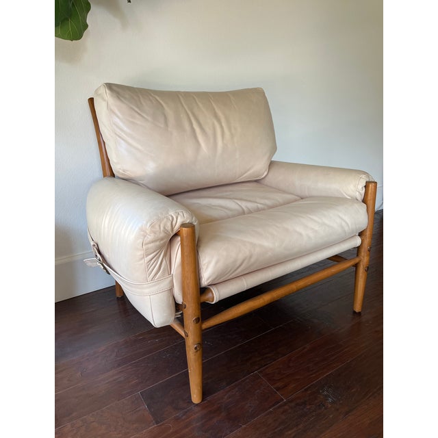 2010s Rhys Leather Chair Attributed to Anthropologie in Moore & Giles Mont Blanc For Sale - Image 5 of 6