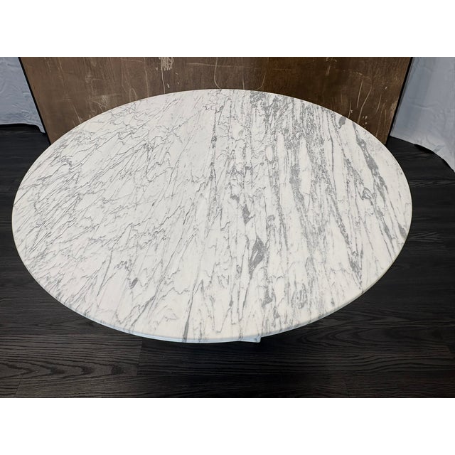 Rh Restoration Hardware Strada Bistro & Entry Table | Italian Arabescato Marble For Sale In Columbus - Image 6 of 18