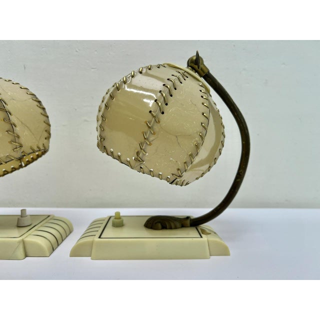 Art Deco Bedside Table Lamps in Bakelite and Celluloid, 1930s, Set of 2 For Sale - Image 6 of 10