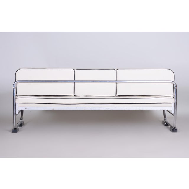 Bauhaus Sofa in Chrome, Steel, Leather by R. Slezák for Slezak Factories, Czech, 1930s For Sale - Image 10 of 11