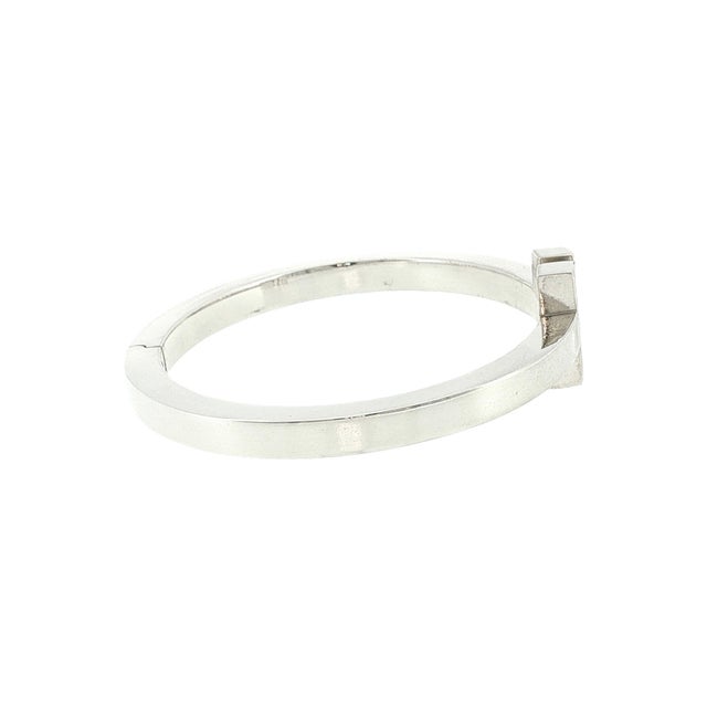 Contemporary 21st-Century Tiffany and Co. Sterling Square T Hinged Bracelet For Sale - Image 3 of 4