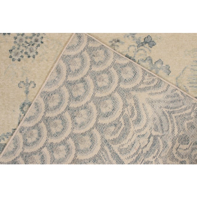 Rug & Kilim’s Pagoda Rug in Cream and Blue, 5x7 For Sale In New York - Image 6 of 7