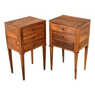 French 20th Century Pair of Walnut Bedside Tables For Sale