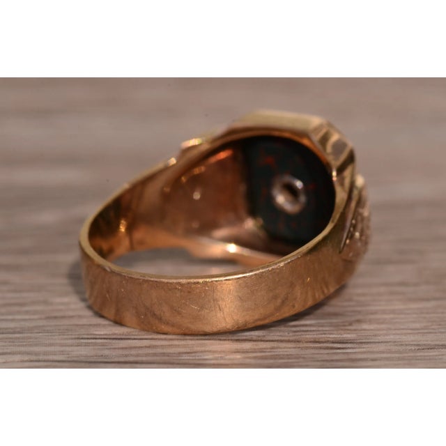 The Port Lincoln: Antique Bloodstone and Diamond Cocktail Ring For Sale In Philadelphia - Image 6 of 10