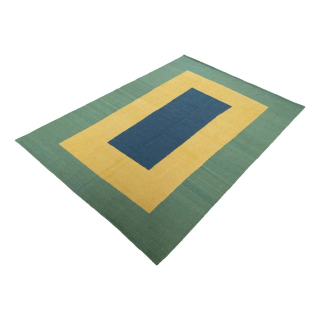 Handwoven Kilim Fars Rug in Pure Wool For Sale