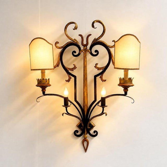 Black Vintage Italian Florentine Wrought Iron and Toleware Wall Sconce For Sale - Image 8 of 8