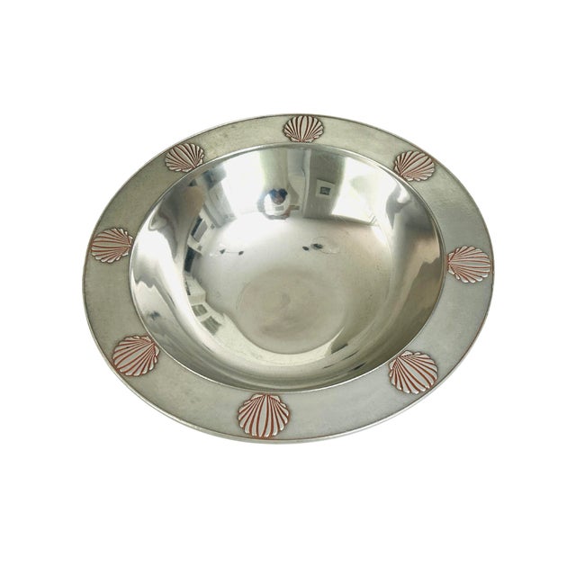2000 - 2009 Vintage Wilton Armetale Scallop Seashell Serving Bowl Platter – Pewter Finish Coastal Seafood Serveware For Sale - Image 5 of 8