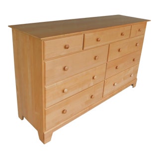 Moosehead Furniture Shaker Style Maple Dresser For Sale