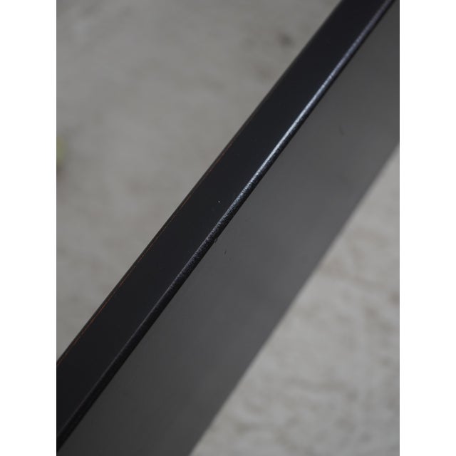 Stickley Black Pencil Point Queen Size Bed For Sale - Image 10 of 17