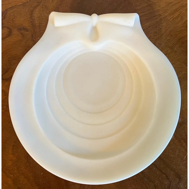 Antique 19th Century French Frosted White Opaline Glass Scallop Sea Shell Dish For Sale - Image 13 of 13