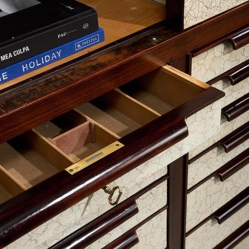 Large Eggshell Cabinet by Aldo Tura, Italy, 1940s For Sale - Image 10 of 13