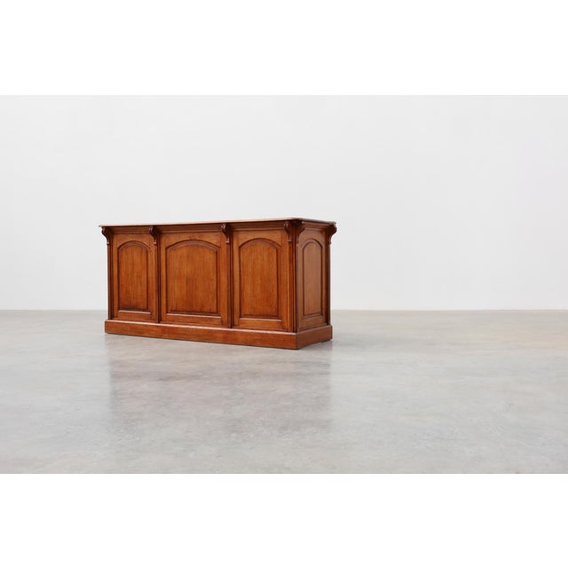 Rustic Large Mid-19th Century French Oak Bar Counter For Sale - Image 3 of 18