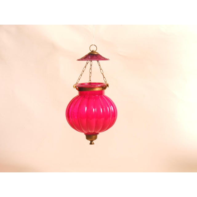 Indian Rajasthani Style Pumpkin-Shaped Pink Hand-Blown Glass Lantern with Brass Accents, 1970s For Sale - Image 9 of 9
