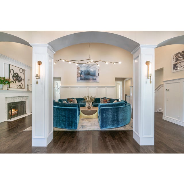 Beautiful 10 Bulb Chandelier made from brass and glass globes