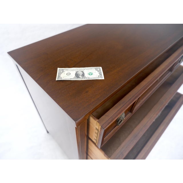 Mid-Century Modern Satinwood 3 Drawers Bachelor Chest Dresser by Century Furniture MINT! For Sale - Image 3 of 13