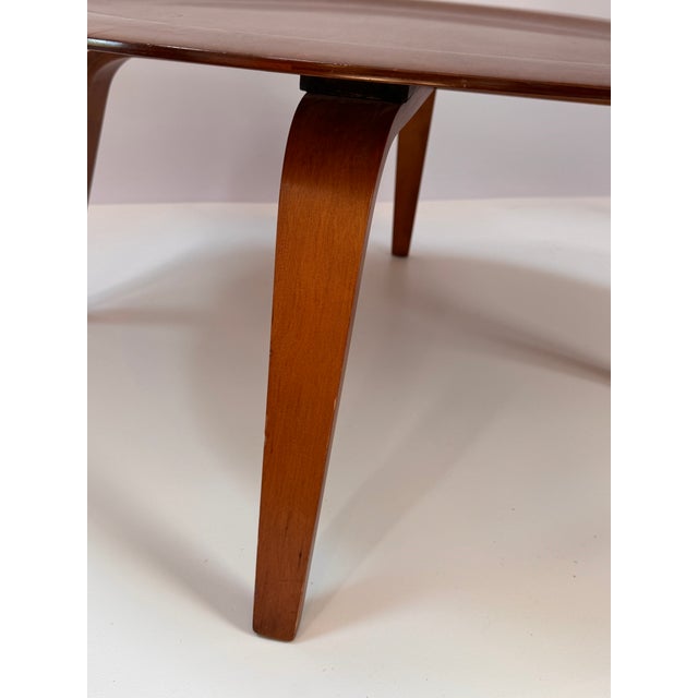 Original 1950s Charles and Ray Eames CTW Molded Plywood Coffee Table For Sale - Image 16 of 18