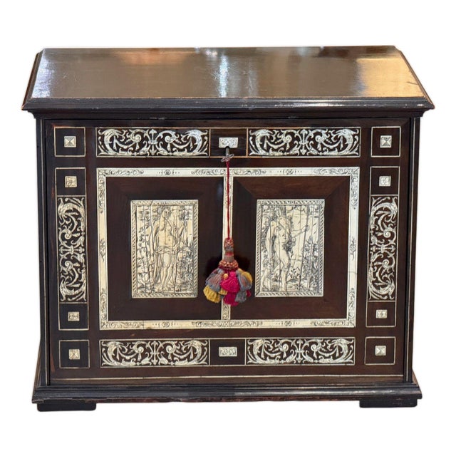 Early 17th Century Italian Traveling Cabinet For Sale