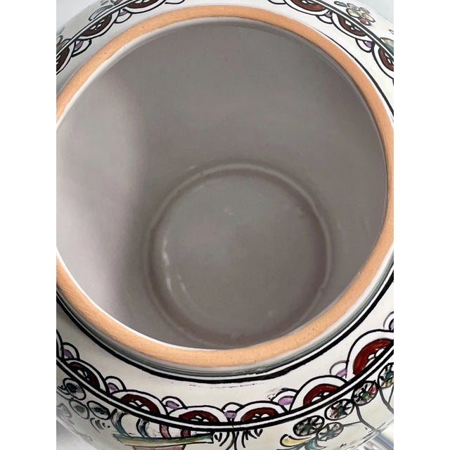1990s Vintage Estrela De Conimbriga Painted Pottery Lidded Ginger Jar For Sale - Image 5 of 5