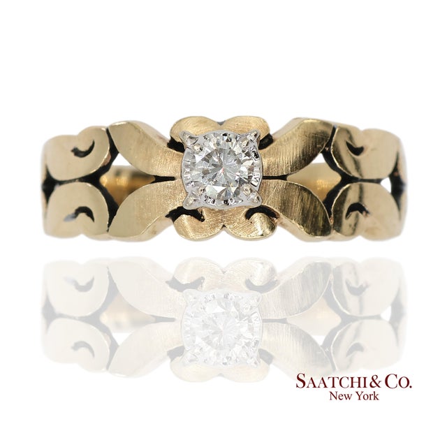 Early 21st Century 0.13 Ct Natural Diamond 14k Yellow Gold Openwork Scroll Design Ring, Size 5 For Sale - Image 5 of 13
