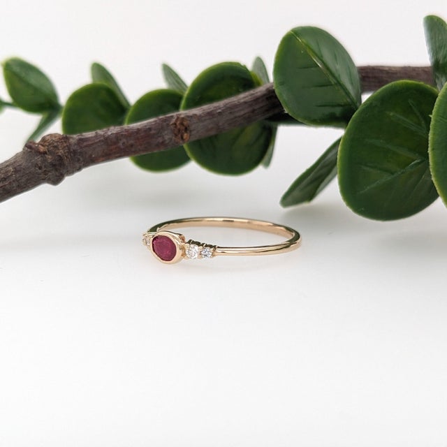 Metal Minimalist Ruby Ring With Earth Mined Diamonds: Solid 14k Gold, Size 6.75 For Sale - Image 7 of 10