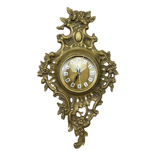 Vintage French style Wall Clock in Brass For Sale
