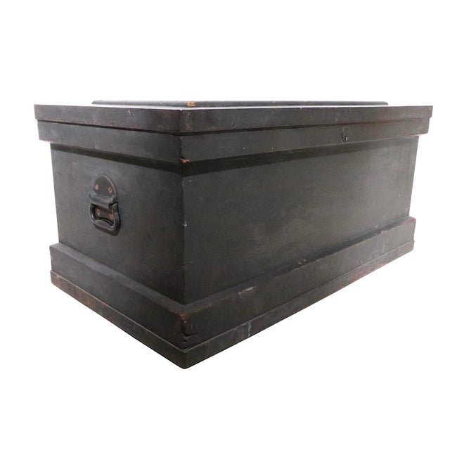 Antique Fitted Wood Carpenters Box Trunk Coffee Table For Sale - Image 13 of 18