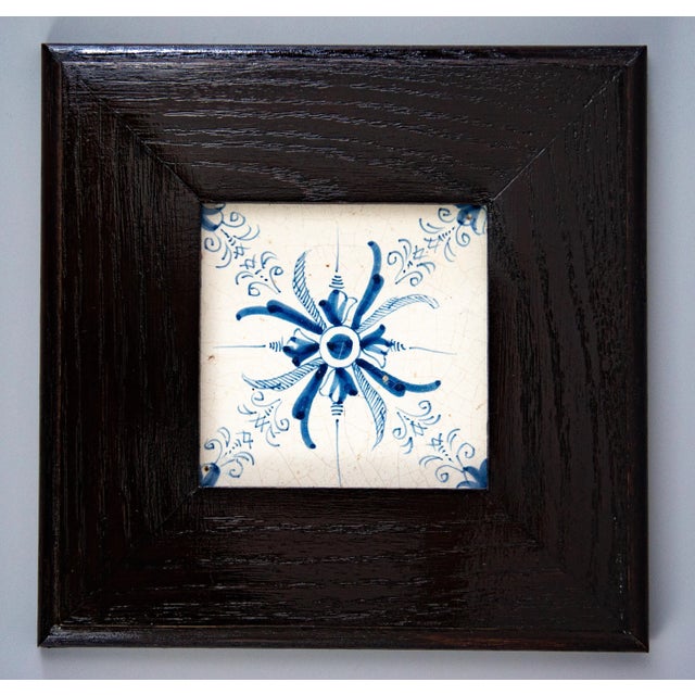 17th Century Antique 17th-Century Dutch Delft Framed Floral Aigrette Tile For Sale - Image 5 of 5