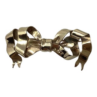 Mid 20th Century 14k Yellow Gold Custom Made Pin in Shape of Bow Tied Ribbon For Sale